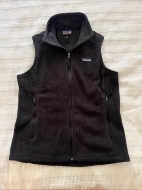 Patagonia Black Women's Full-Zip Fleece Vest